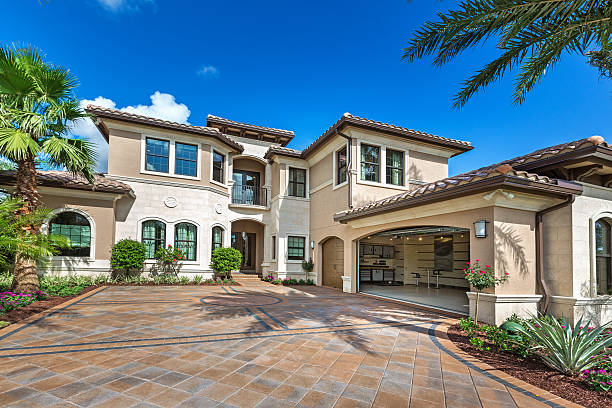 Best Interlocking Driveway Pavers  in Robbinsdale, MN